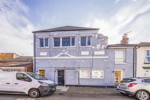 2 bedroom apartment for sale, Duncan Road, Portsmouth PO5