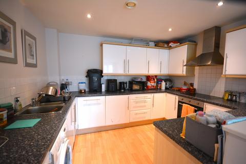 2 bedroom flat for sale, The Atrium, Bury Old Road, M45 7AL