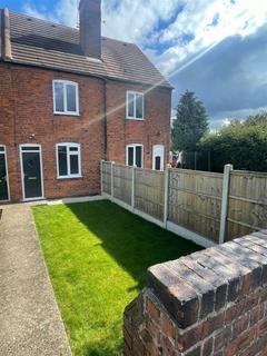 4 bedroom terraced house to rent, Wood Lane, Shirebrook, Mansfield, Derbyshire, NG20