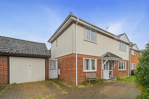 4 bedroom detached house for sale, The Hornbeams, Little Oakley, Harwich