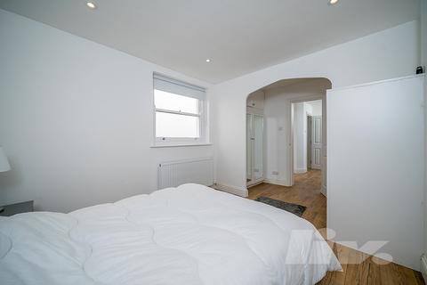 1 bedroom flat to rent, Gloucester Terrace, London W2