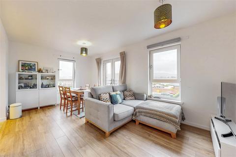 1 bedroom flat for sale, Kestrel Way, Perth