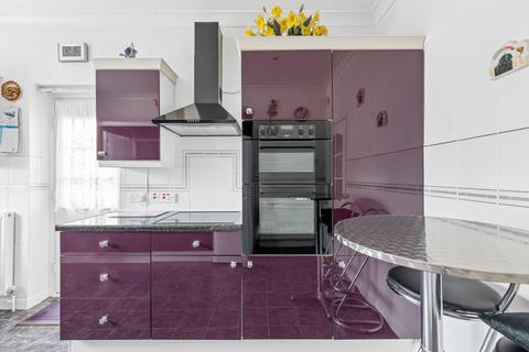 9 The Drive, Epsom, KT19 0AR