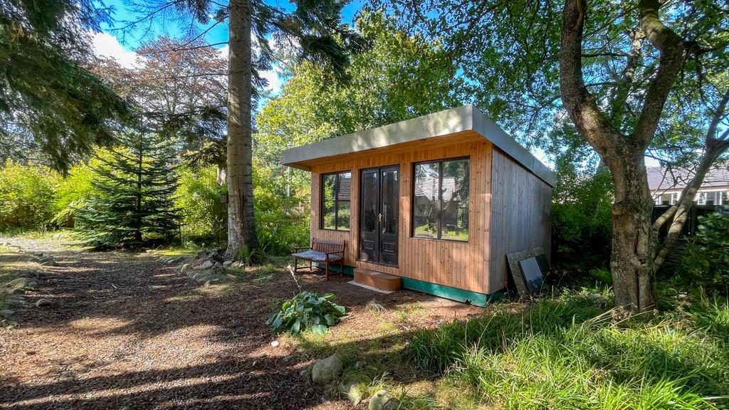 Garden room