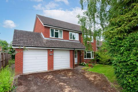 5 bedroom detached house for sale, Darlingscote Road, Shipston On Stour, CV36 4DR