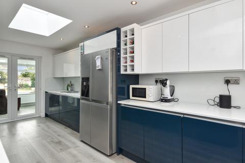 94 Tudor Gardens, Shoeburyness, Southend-on-sea, SS3 9JH