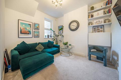 1 bedroom flat for sale, Strathblaine Road, Battersea