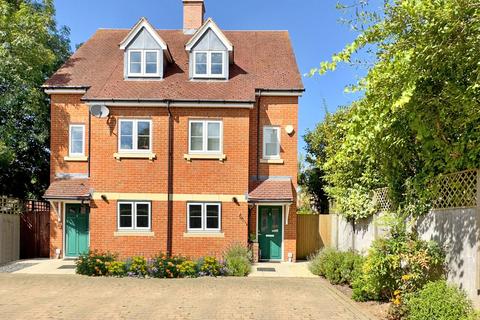 3 bedroom semi-detached house for sale, St Katherine's, Wantage, OX12