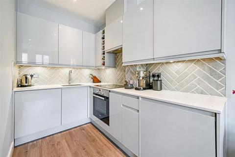 1 bedroom flat for sale, Haydons Road, Wimbledon SW19