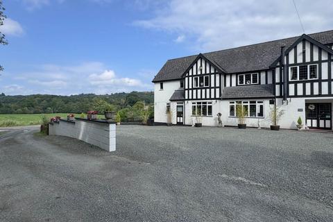 4 bedroom character property for sale, Crossgates, Llandrindod Wells, LD1