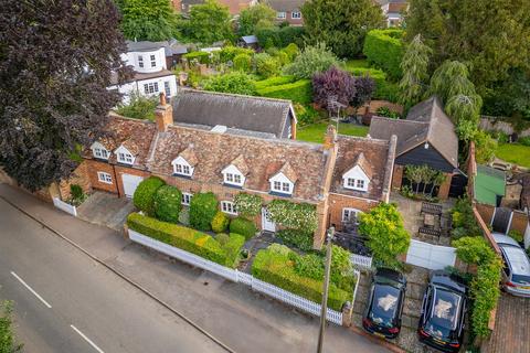 6 bedroom detached house for sale, High Street, Codicote, Hitchin