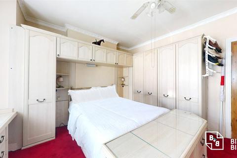 69 Dalmally Road, Croydon, CR0 6LY