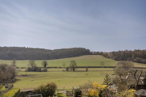 3 bedroom end of terrace house for sale, Parkview Cottages, Missenden Road, Amersham, Buckinghamshire, HP7 0RH