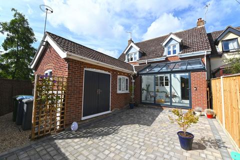 3 bedroom end of terrace house for sale, Saxmundham, Suffolk