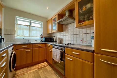 2 bedroom apartment for sale, Ogden Park, Bracknell, Berkshire, RG12