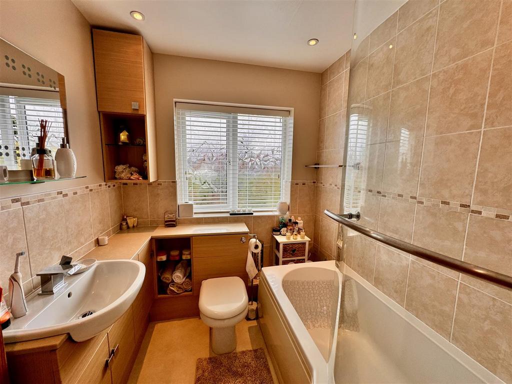 Family bathroom