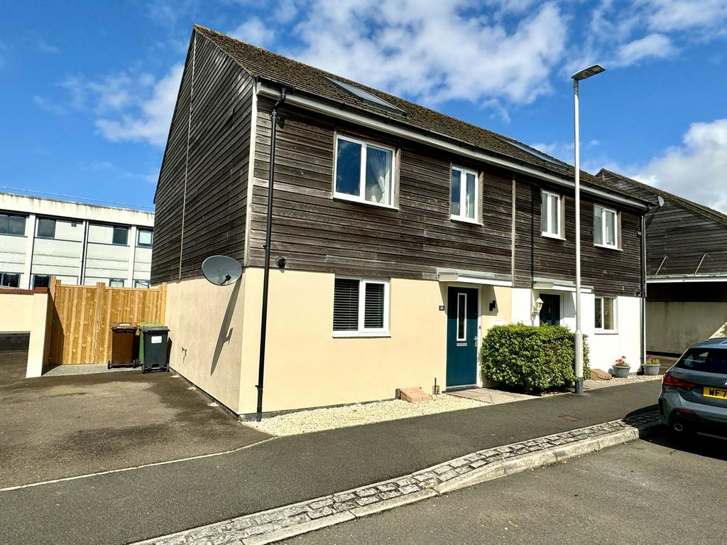 Samuel Bassett Avenue, Plymouth PL6 3 bed semi-detached house for sale ...