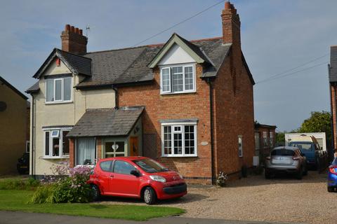 2 bedroom semi-detached house for sale, Bretforton Road Badsey WR11 7XQ