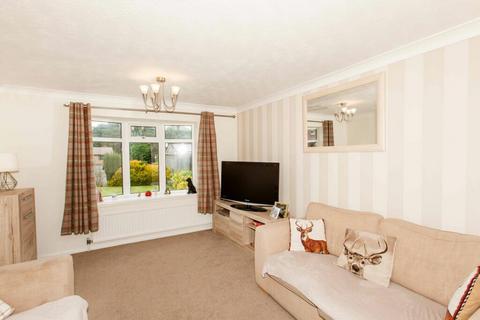 18 Barton Crescent, Chesterfield, S40 4UH