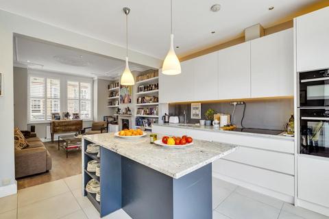 4 bedroom terraced house for sale, Filmer Road, London