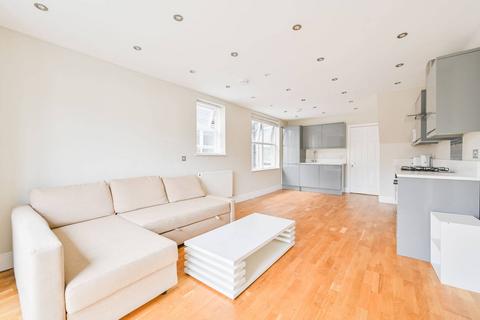 3 bedroom flat for sale, Fairlight Road, Tooting, London, SW17