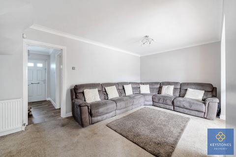 5 bedroom semi-detached house for sale, Clockhouse Lane, Romford, RM5