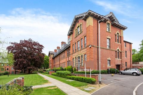 1 bedroom flat for sale, Victoria Gardens, Hyde Park, Leeds, LS6