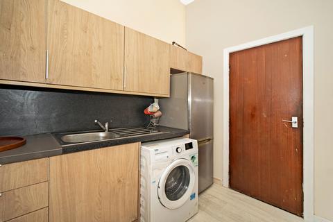 2 bedroom flat for sale, Springburn Road, Glasgow G21