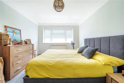 6b Beech Avenue, Ruislip, HA4 8UQ
