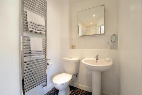 2 bedroom terraced house for sale, Carterton,  Oxfordshire,  OX18