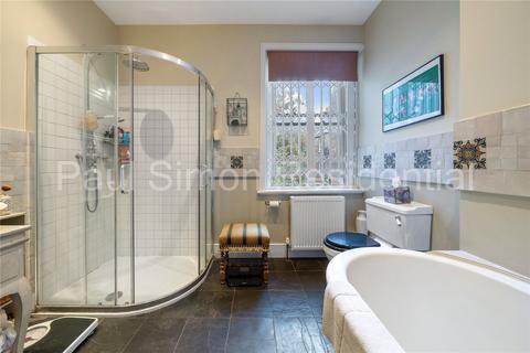 25 Salisbury Road, Stroud Green, London, N4 1JY