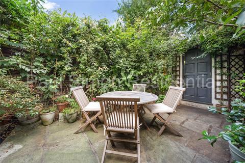 25 Salisbury Road, Stroud Green, London, N4 1JY