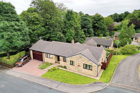 5 bedroom detached bungalow for sale, Inglewood Avenue, Huddersfield, HD2 2DS