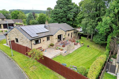 5 bedroom detached bungalow for sale, Inglewood Avenue, Huddersfield, HD2 2DS