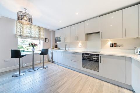 3 bedroom apartment for sale, Summerhouse Lane, Harefield, Uxbridge