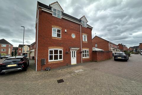 4 bedroom detached house for sale, Castilla Place, Burton-on-Trent, DE13