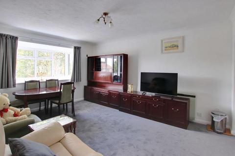 1 bedroom apartment for sale, Forge Close, Hayes