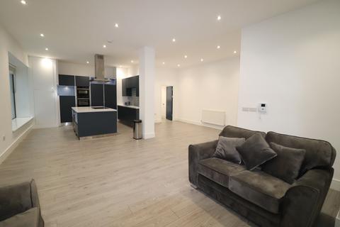 3 bedroom apartment to rent, Great Hampton Street, Birmingham, Birmingham, B18