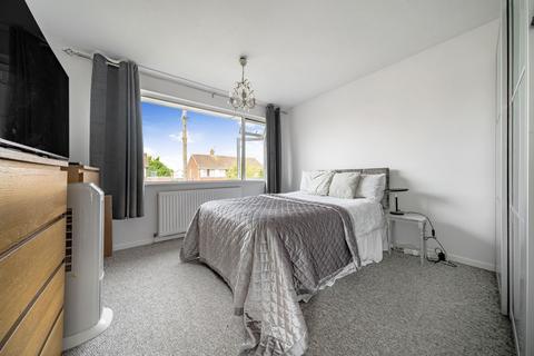 8 Bradshaw Close, Windsor, SL4 5PS