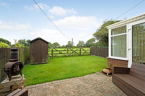 4 bedroom semi-detached house for sale, Neville Close, Evenwood, Bishop Auckland