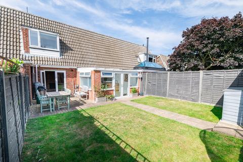 3 bedroom terraced house for sale, Beccles Road, Lowestoft