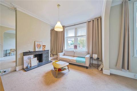 2 bedroom apartment for sale, Honeybourne Road, London