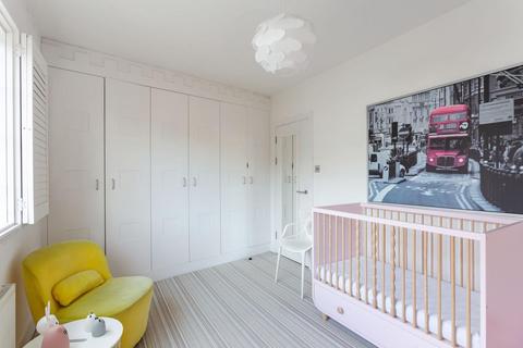 5 bedroom maisonette for sale, Asteys Row, Islington, London