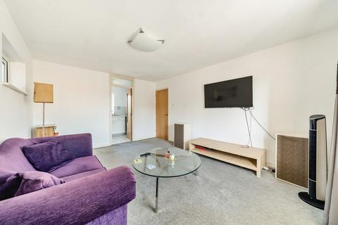 2 bedroom apartment for sale, Berwick Way, Kent TN14