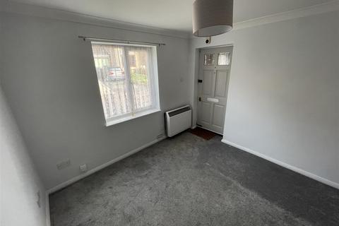 1 bedroom end of terrace house for sale, Sheen Close, Salisbury SP2