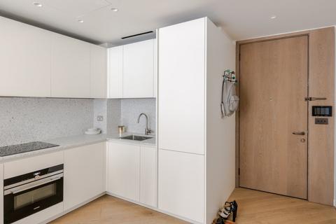 1 bedroom flat for sale, Wood Crescent, London