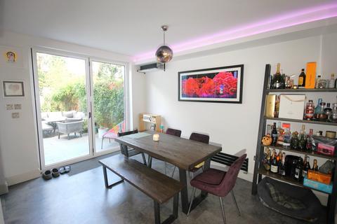 4 bedroom terraced house for sale, Lloyds Way, Beckenham, BR3