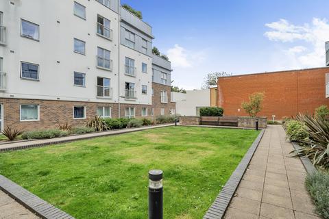 1 bedroom apartment for sale, Station View, Guildford, Surrey, GU1