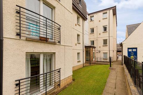 2 bedroom flat to rent, Comely Bank, Comely Bank, Edinburgh, EH4