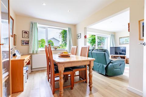 5 bedroom detached house for sale, Hawthorn Close, Saltdean, Brighton